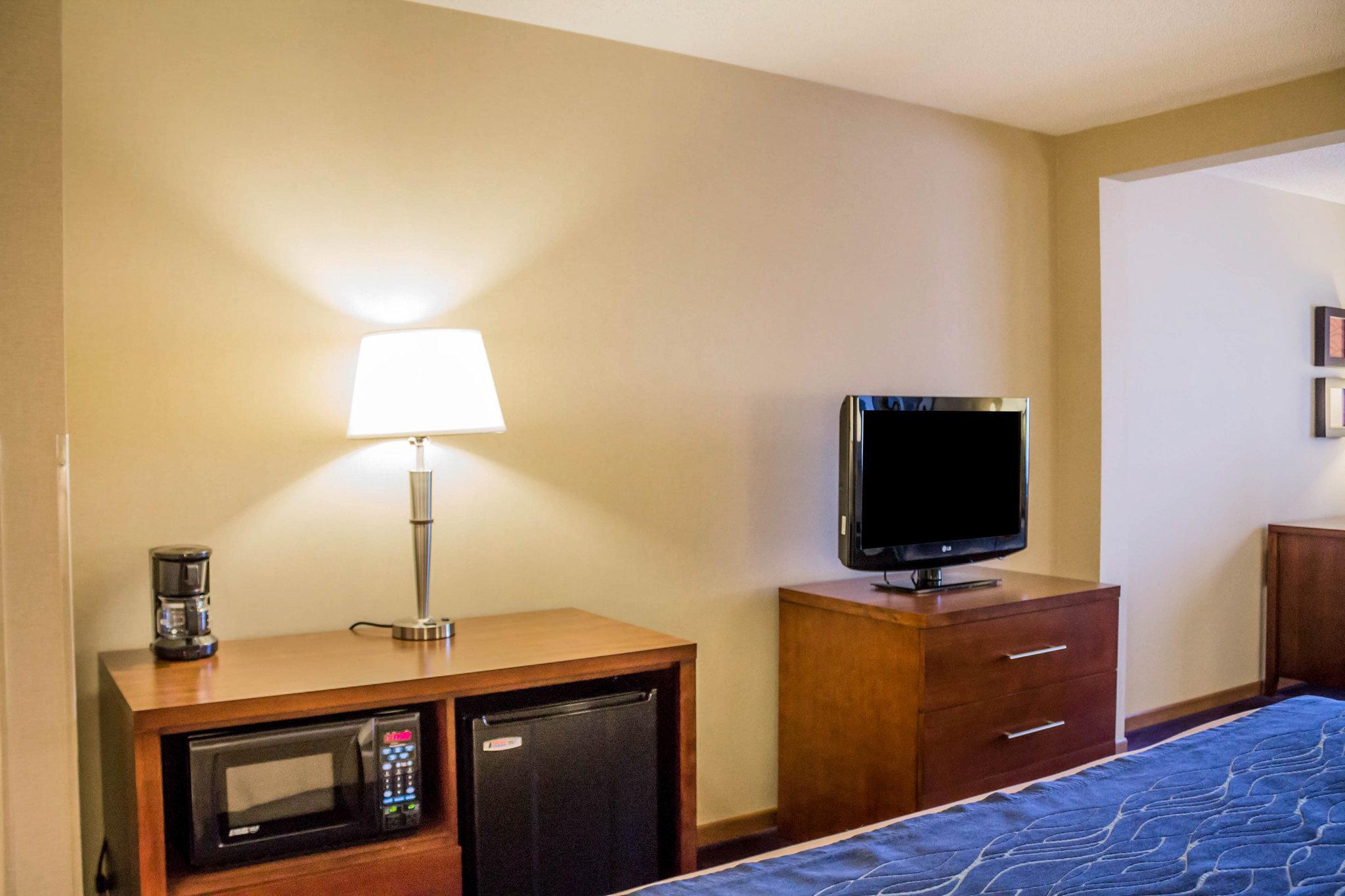 Comfort Inn Iron Mountain Exterior foto